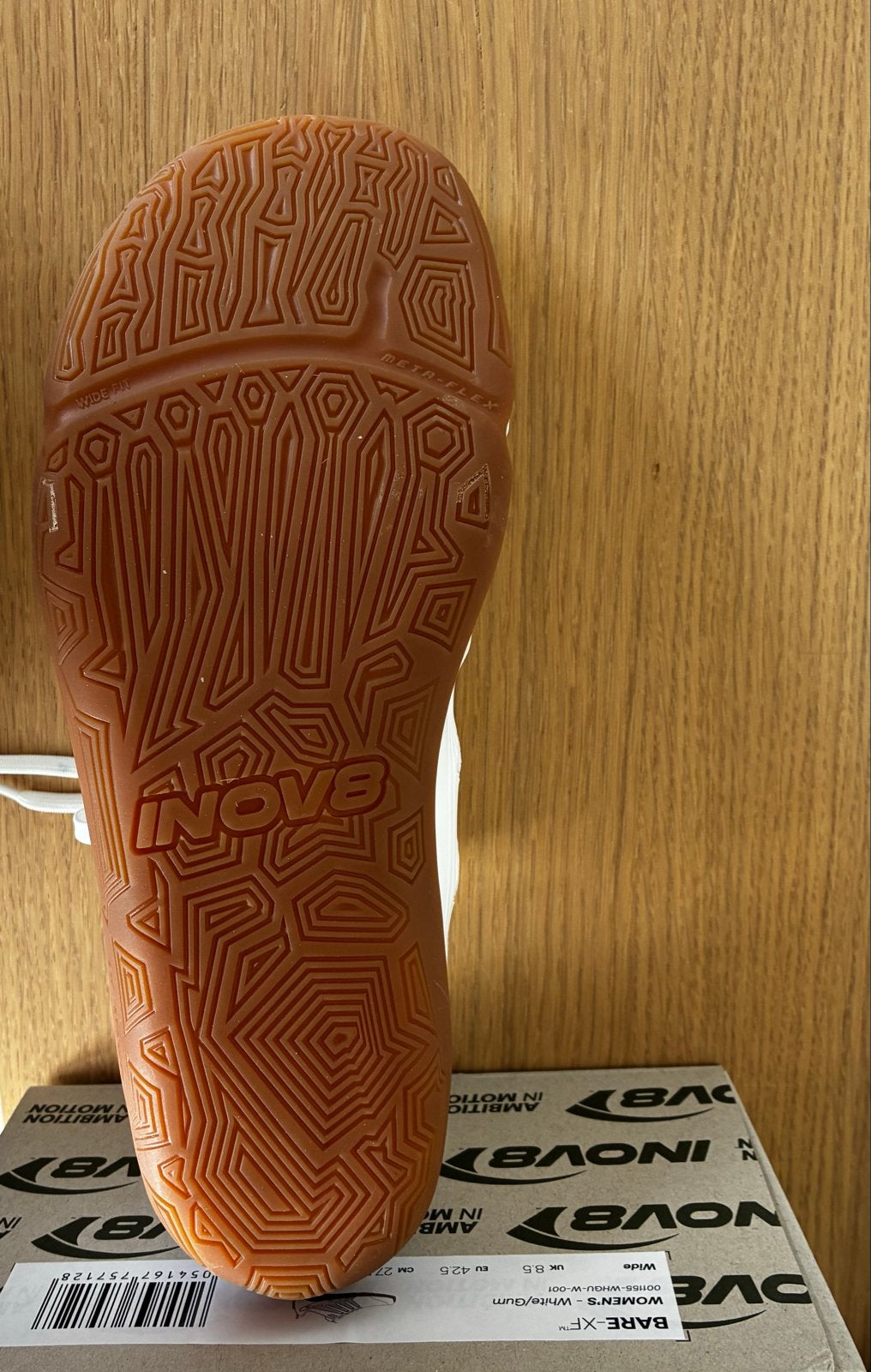 Inov-8 Bare-XF sportschoenen dames, nieuw in doos, maat 42,5, Ophalen of Verzenden, Nieuw, Wit, Sportschoenen
