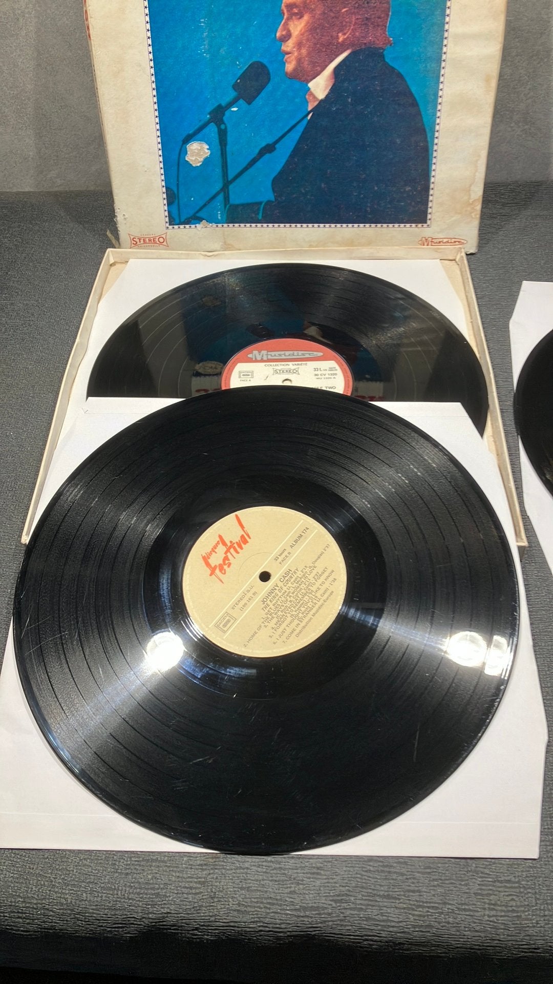 Johnny Cash — The King of Country (3lp box), Gebruikt, Ophalen of Verzenden, Boxset, Country
