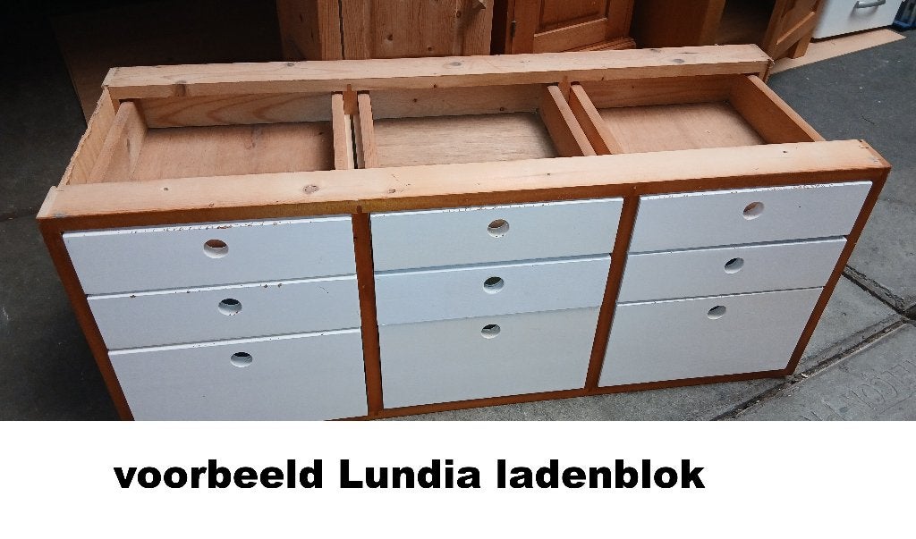 boekenkasten Lundia, Wedeka, losse delen., Ophalen, Gebruikt, ., Grenenhout