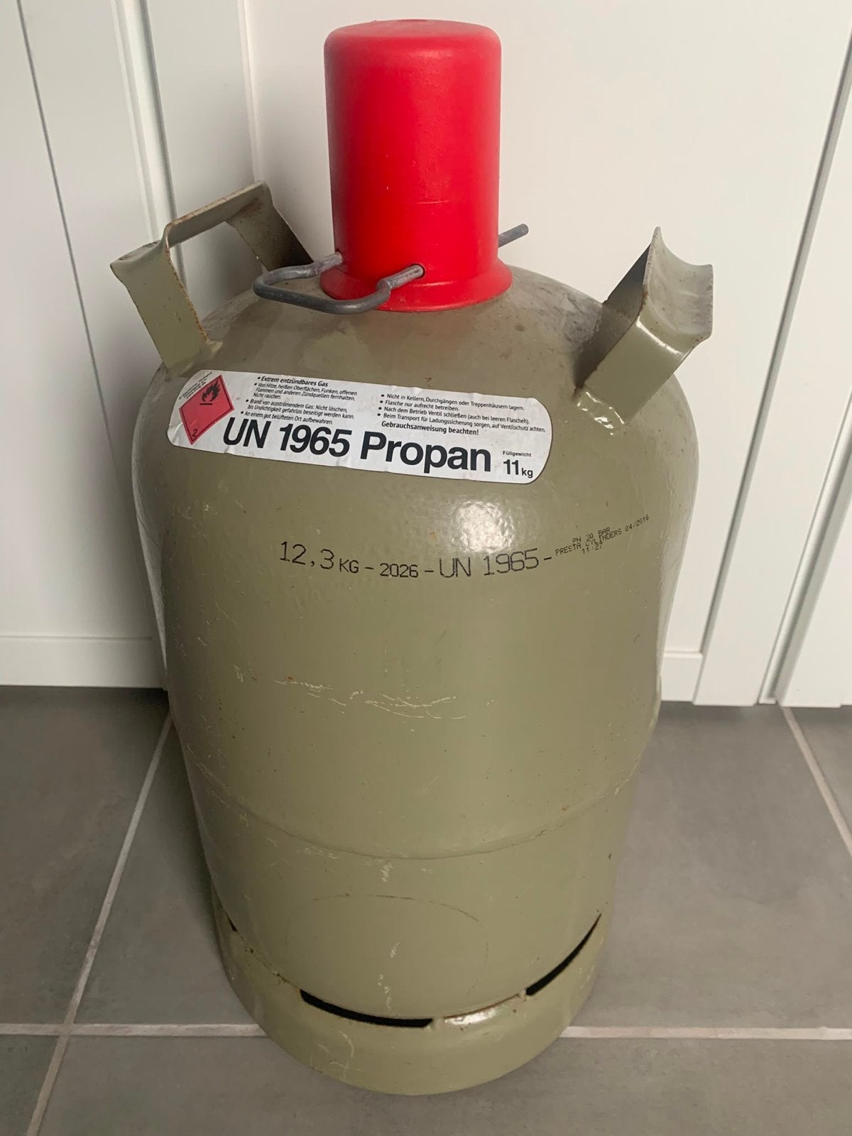 Propaan gasfles 11kg - UN 1965. Halfvol gas, Ophalen of Verzenden, Gebruikt