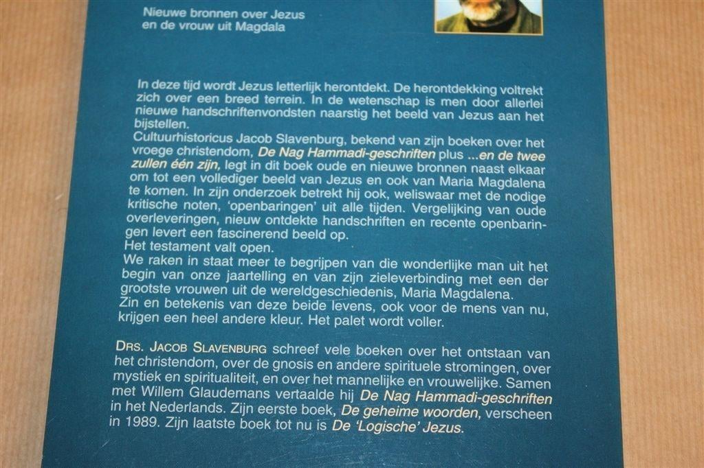 Openvallend Testament — Jezus & Maria Magdalena Gesigneerd, Ophalen of Verzenden, Zo goed als nieuw