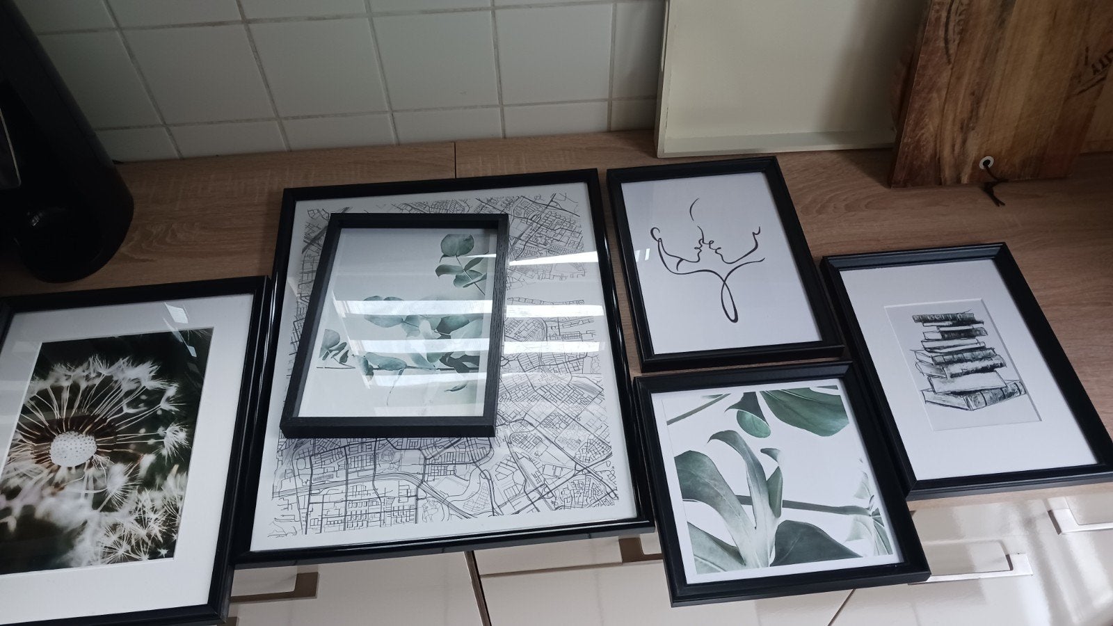 Zeven diverse fotolijsten, zwart, Huis en Inrichting, Woonaccessoires | Lijsten, Kunststof, Gebruikt, Ophalen of Verzenden, Fotolijst