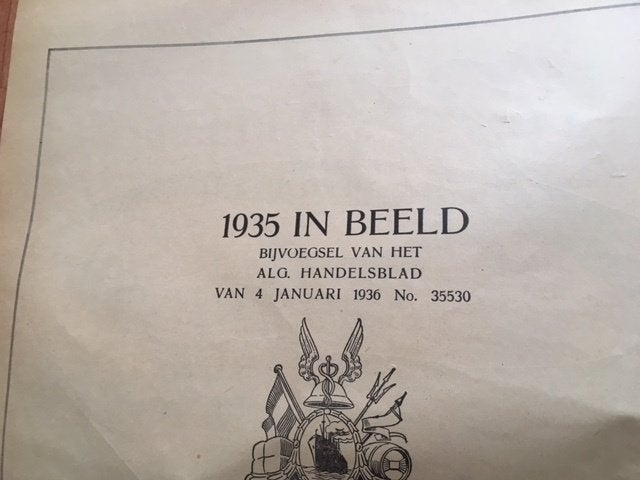 1935 in Beeld Uitgave Algemeen Handelsblad krant, Ophalen of Verzenden, Politiek en Staatkunde, Nederland