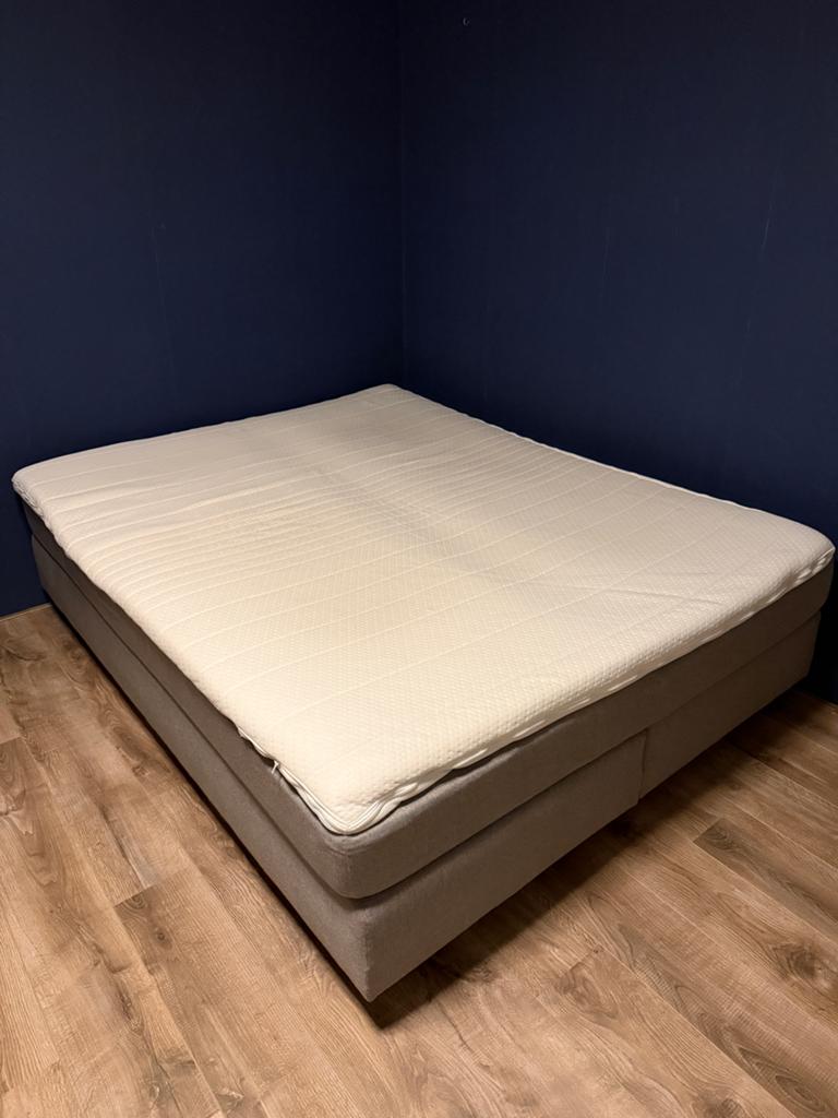 Boxspring met topper (160x200) kan ook als 2 losse bedden, Ophalen, Gebruikt, Tweepersoons, 200 cm