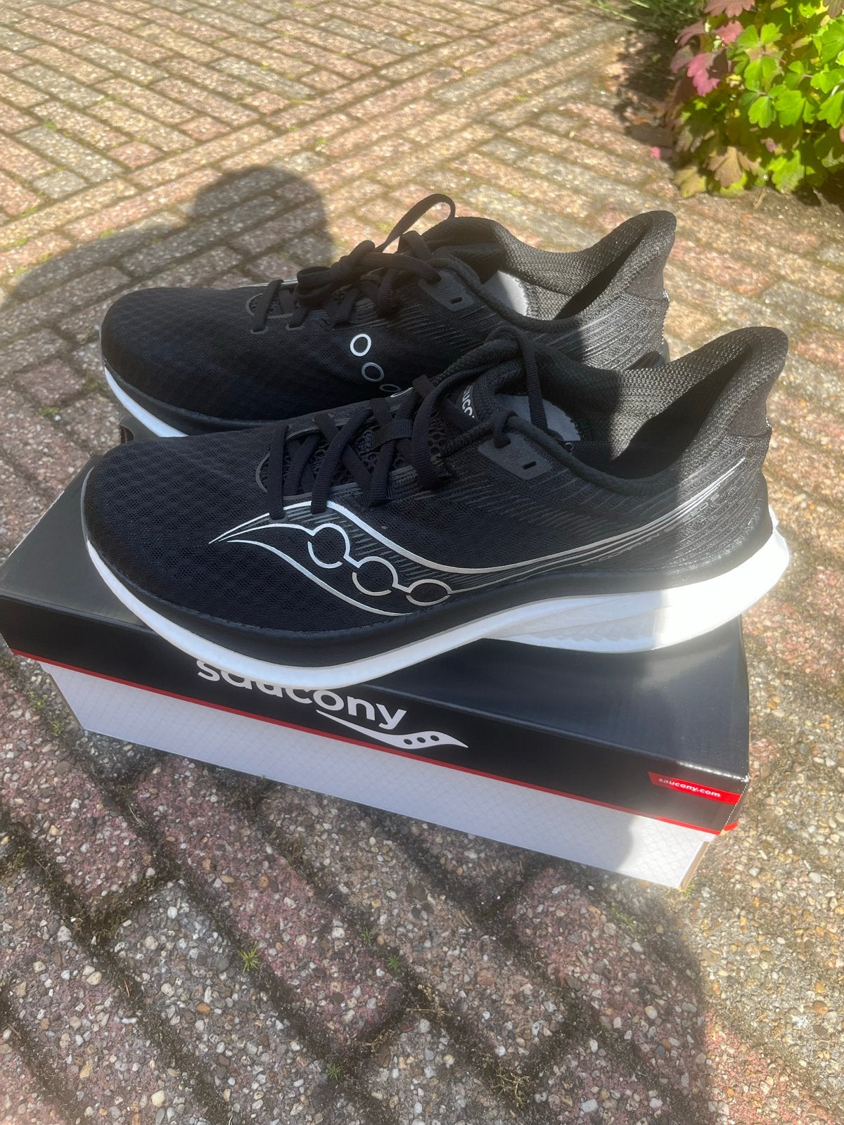 Saucony Endorphin Speed 5 Hardloopschoenen Heren Maat 45, Sport en Fitness, Loopsport en Atletiek, Hardloopschoenen, Verzenden