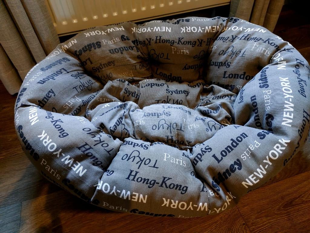 Hondenmand ferplast sofa 6 met extra kussen., Ophalen of Verzenden, Overige