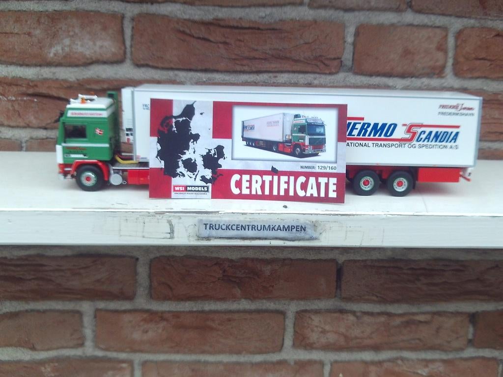 WSI  Volvo  F12 van Frederik Jensen., Hobby en Vrije tijd, Modelauto's | 1:50, Ophalen of Verzenden, Nieuw, Bus of Vrachtwagen