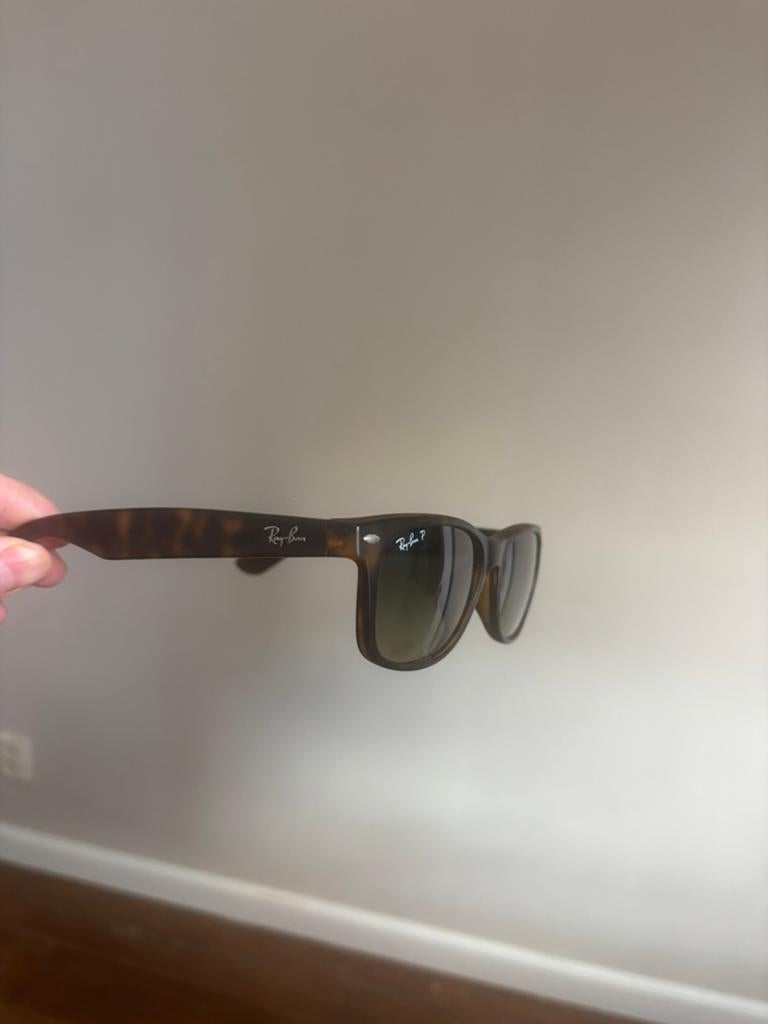Ray Ban New Wayfarer, Sieraden, Tassen en Uiterlijk, Zonnebrillen en Brillen | Heren, Zonnebril, Bruin, Ophalen of Verzenden, Zo goed als nieuw