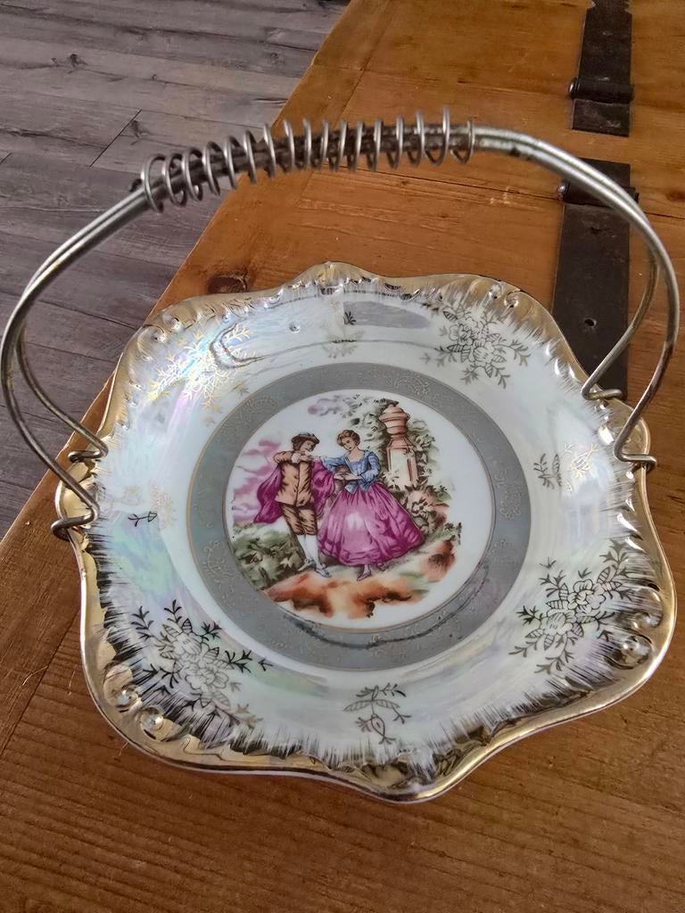Brocante koekjes bonboniere schaaltje fragonard stijl, Ophalen