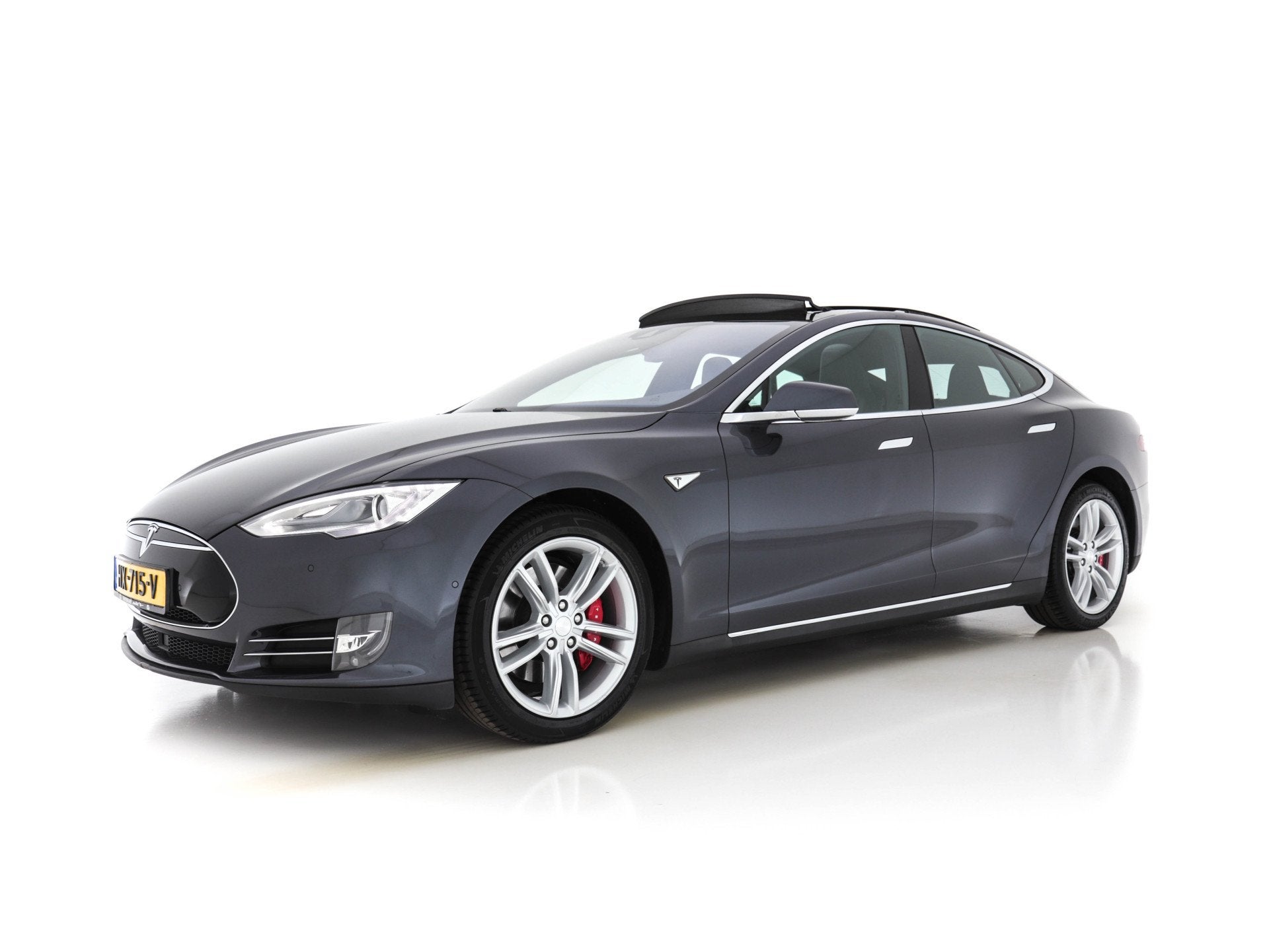 Foto 4 van Tesla Model S P85D Performance-Pack AWD [ 3-Fase-17kW ] (INC