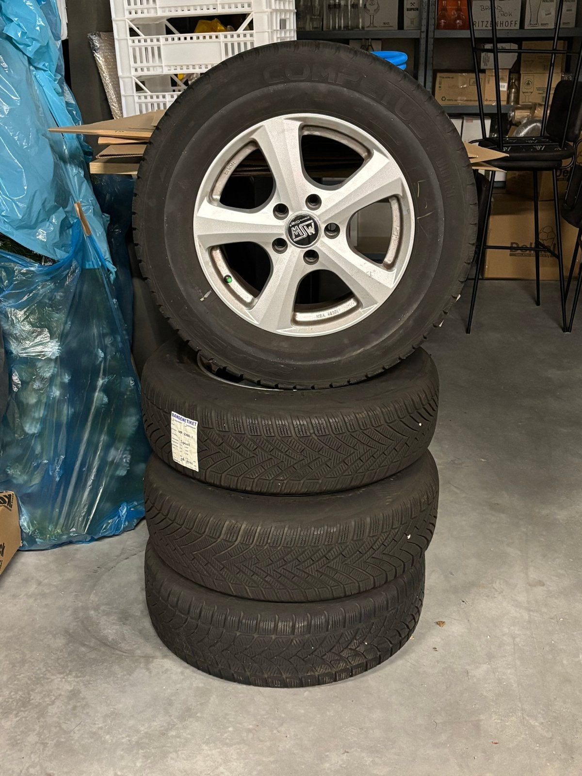 Winterbanden met velgen - 215/70R16 100T, Ophalen, 16 inch, Banden en Velgen, Winterbanden