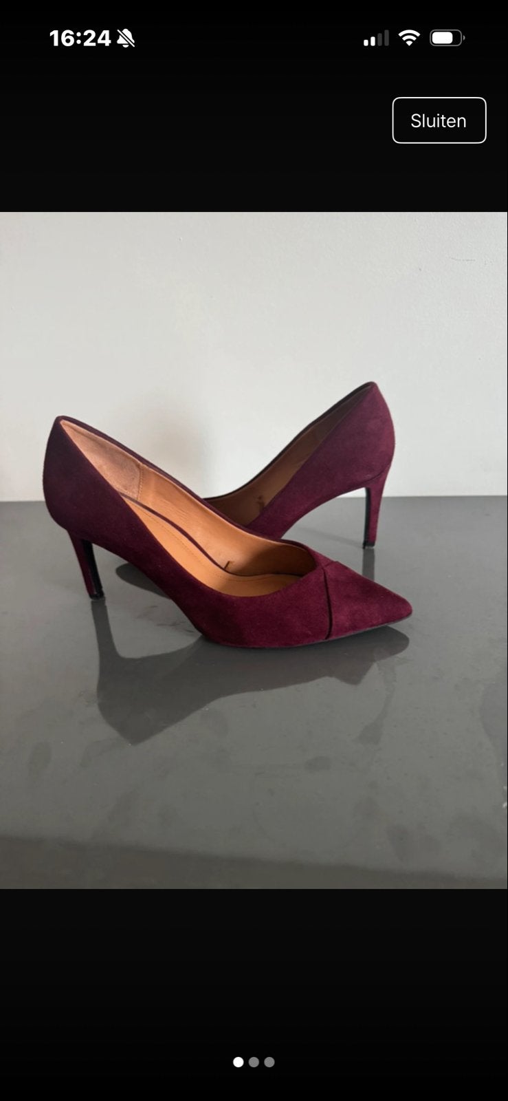 Bordeauxrode suède pumps met hak zara, Kleding | Dames, Schoenen, Ophalen of Verzenden, Zo goed als nieuw, Rood, Pumps