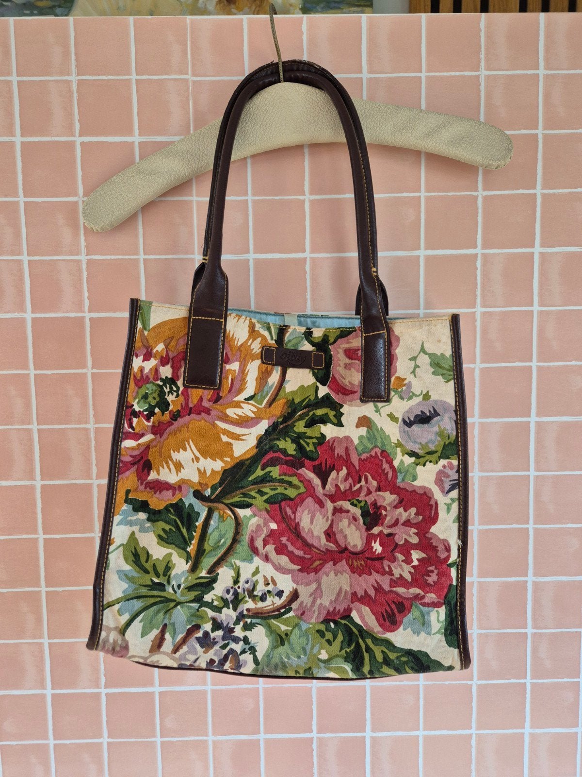 Vintage Oilily tas met bloemenprint, Sieraden, Tassen en Uiterlijk, Ophalen of Verzenden, Gebruikt, Overige kleuren, Handtas