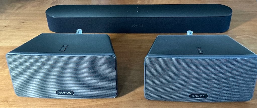 SONOS Beam soundbar gen.1 + SONOS Play 3 (2x), Ophalen, Slimme speaker, Zo goed als nieuw, 60 tot 120 watt