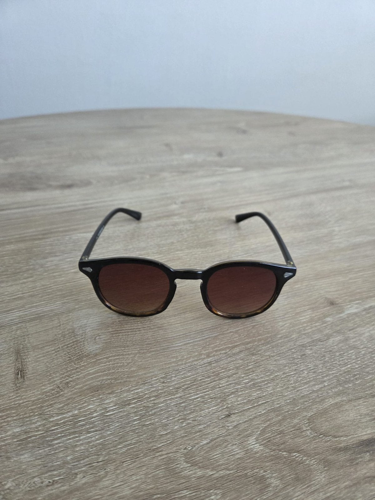 Te koop zonnebril, Ophalen of Verzenden, Gebruikt, Zonnebril, Overige merken