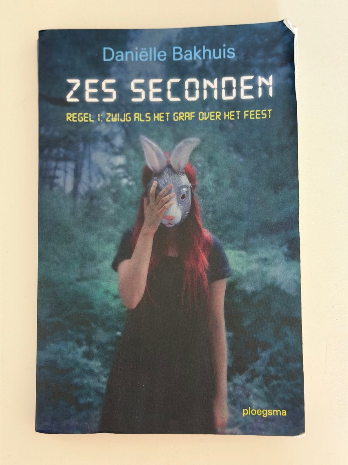 Zes Seconden - Daniëlle Bakhuis (Jeugdthriller), Ophalen of Verzenden, Gelezen, Fictie