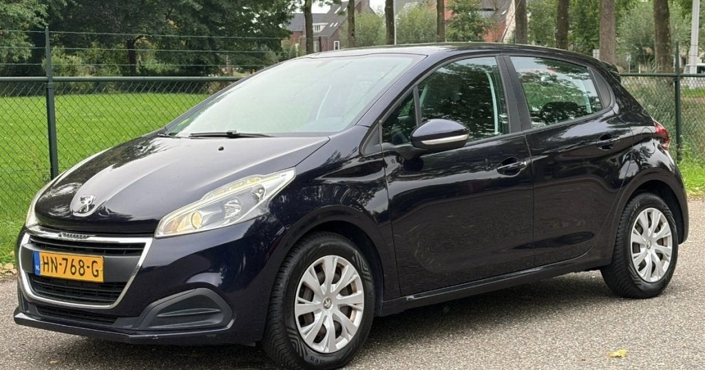 Peugeot 208 1.6 HDI NAVI CLIMA CRUISE FACELIFT LAGE KM, Auto's, Gebruikt, Euro 6, 4 cilinders, Blauw