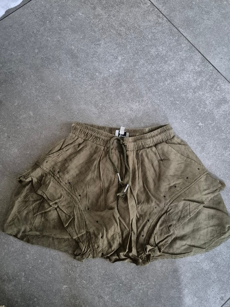 Heel gaaf leger groen rokje 122/128, Gebruikt, Meisje, Ophalen of Verzenden, Jurk of Rok
