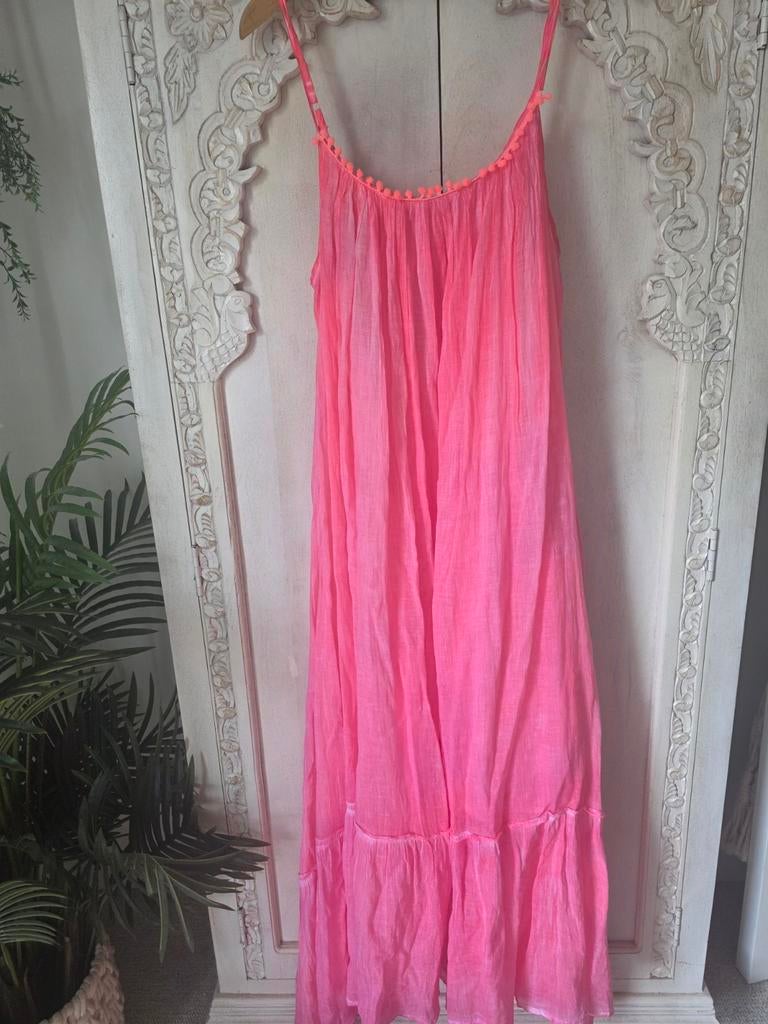Roze jurk met spaghettibandjes, Kleding | Dames, Jurken, Nieuw, Maat 42/44 (L), Roze, Onder de knie, Ophalen of Verzenden
