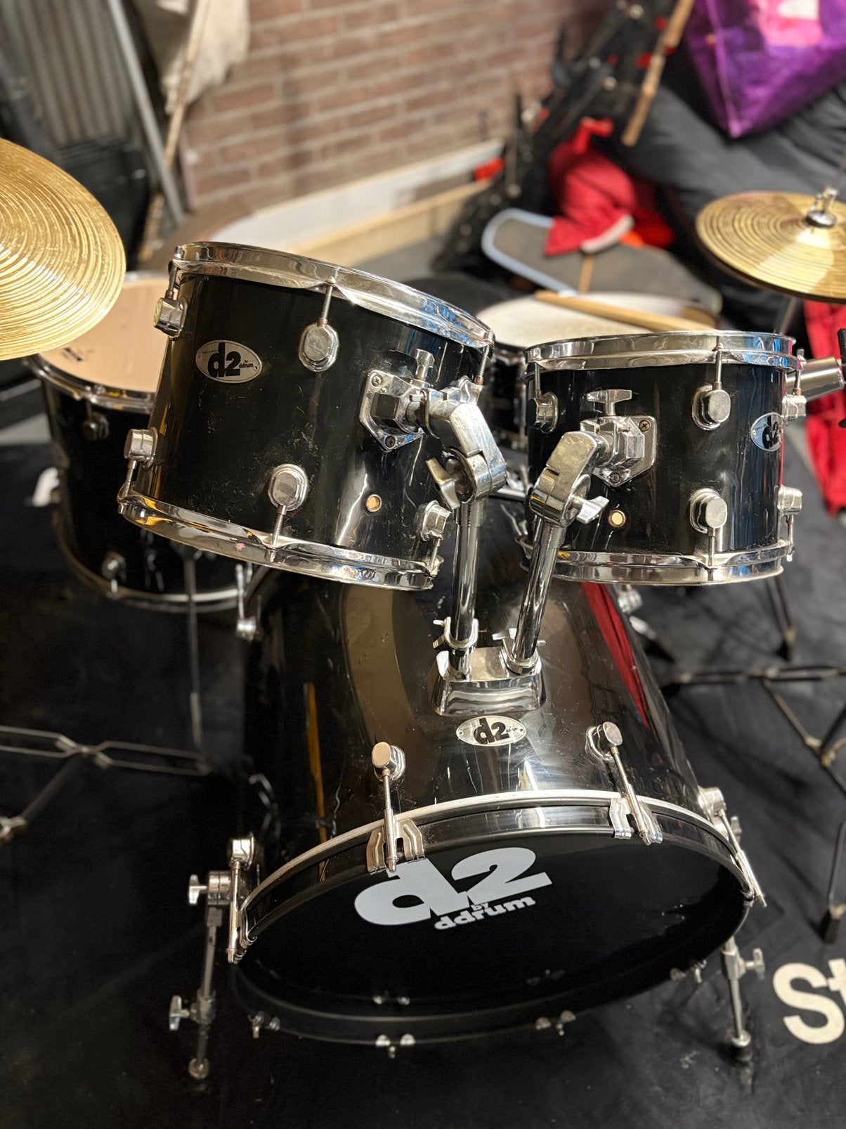 Compleet akoestisch drumstel met kleed en stokken, Muziek en Instrumenten, Drumstellen en Slagwerk, Ophalen, Gebruikt, Overige merken