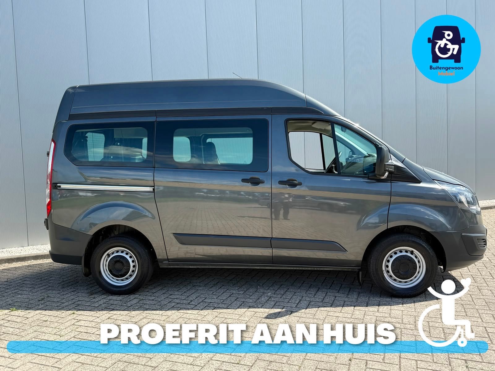 Ford Transit Custom 2.0 TDCI L1H2 | Rolstoelbus | Lage Kilom, Auto's, Bestelauto's, Stof, Gebruikt, Zwart, Origineel Nederlands