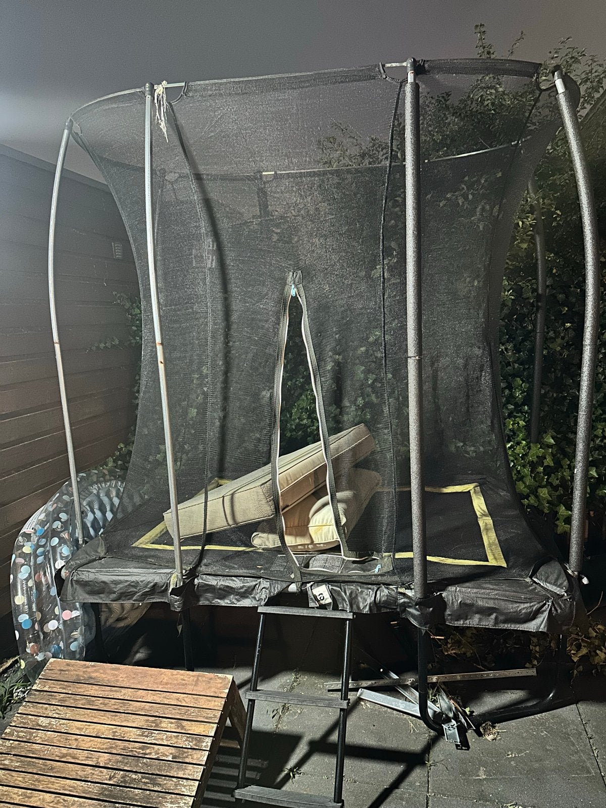 Trampoline met veiligheidsnet - Z.g.a.n., Ophalen, Zo goed als nieuw