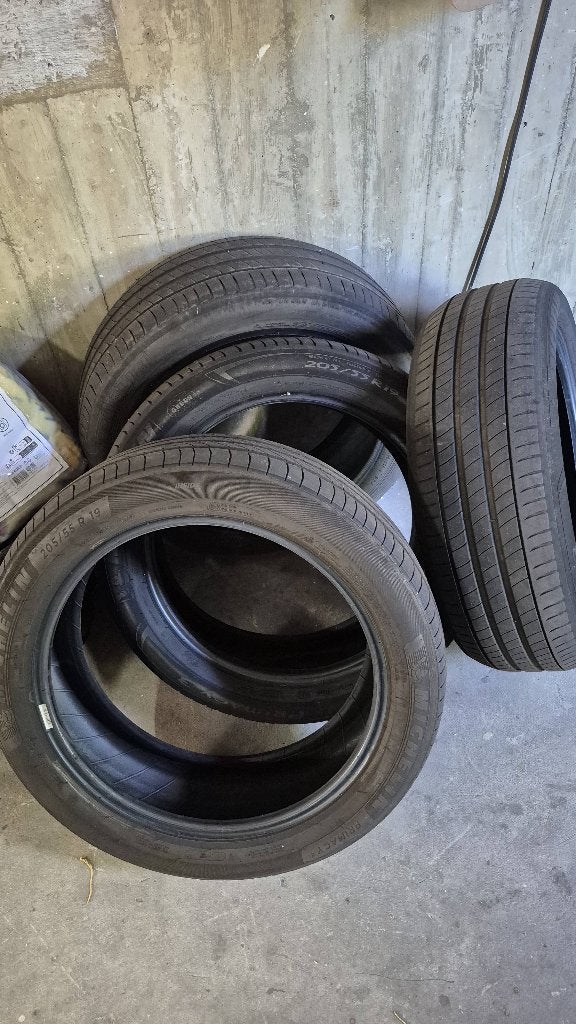 Set van 4 Michelin 205/55 R19 zomerbanden, Gebruikt, 205 mm, Band(en), Personenwagen