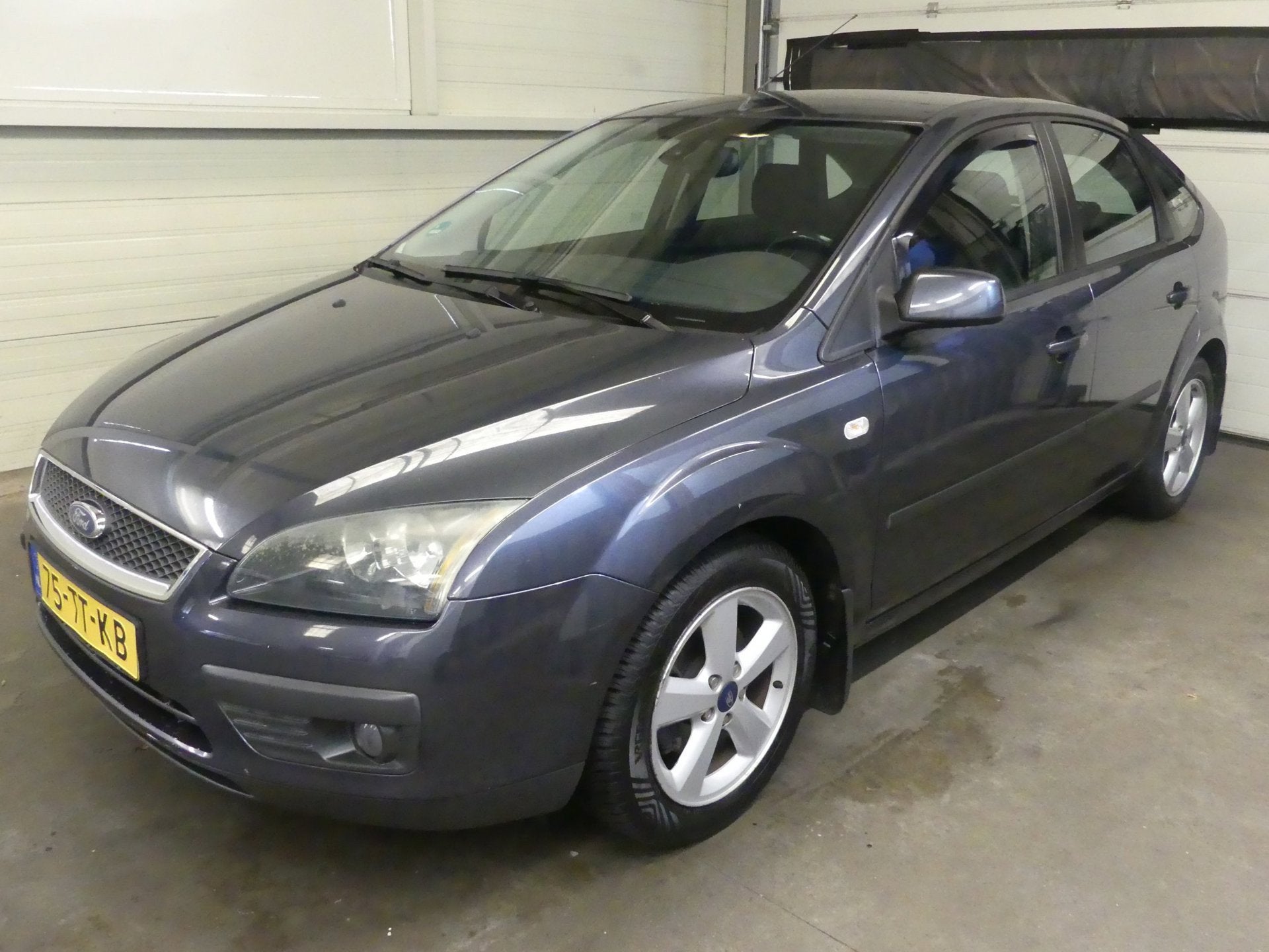 Ford Focus 1.6-16V Futura - Trekhaak - Airco - APK Juli 2027, 1596 cc, Zwart, 4 cilinders, 116 pk
