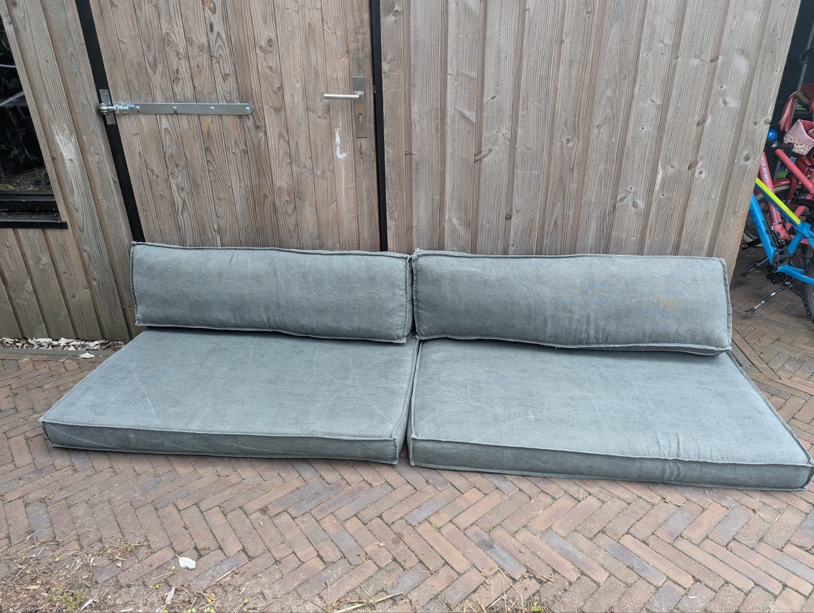 Pallet kussens | 2 sets | Karwei 'Hidde', Ophalen, 4 zitplaatsen, Gebruikt, Loungeset