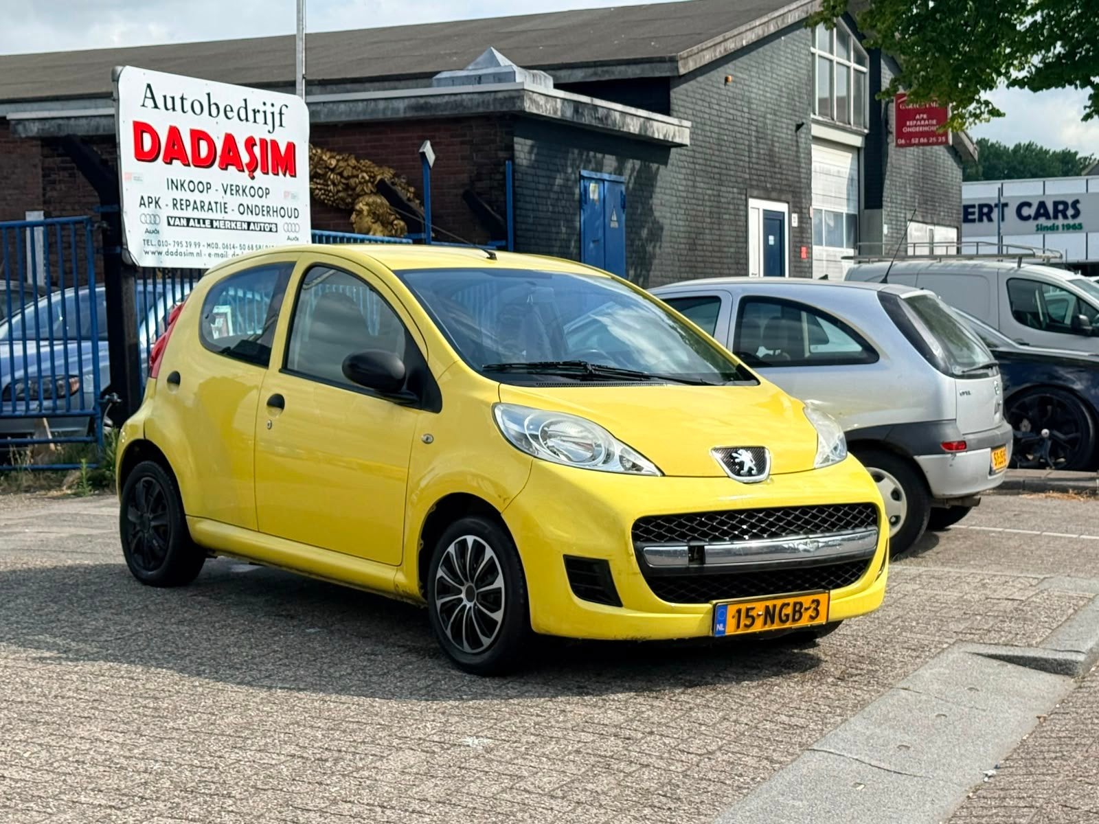 Peugeot 107 1.0-12V XR, Auto's, Peugeot, Voorwielaandrijving, Airbags, Gebruikt, 4 stoelen