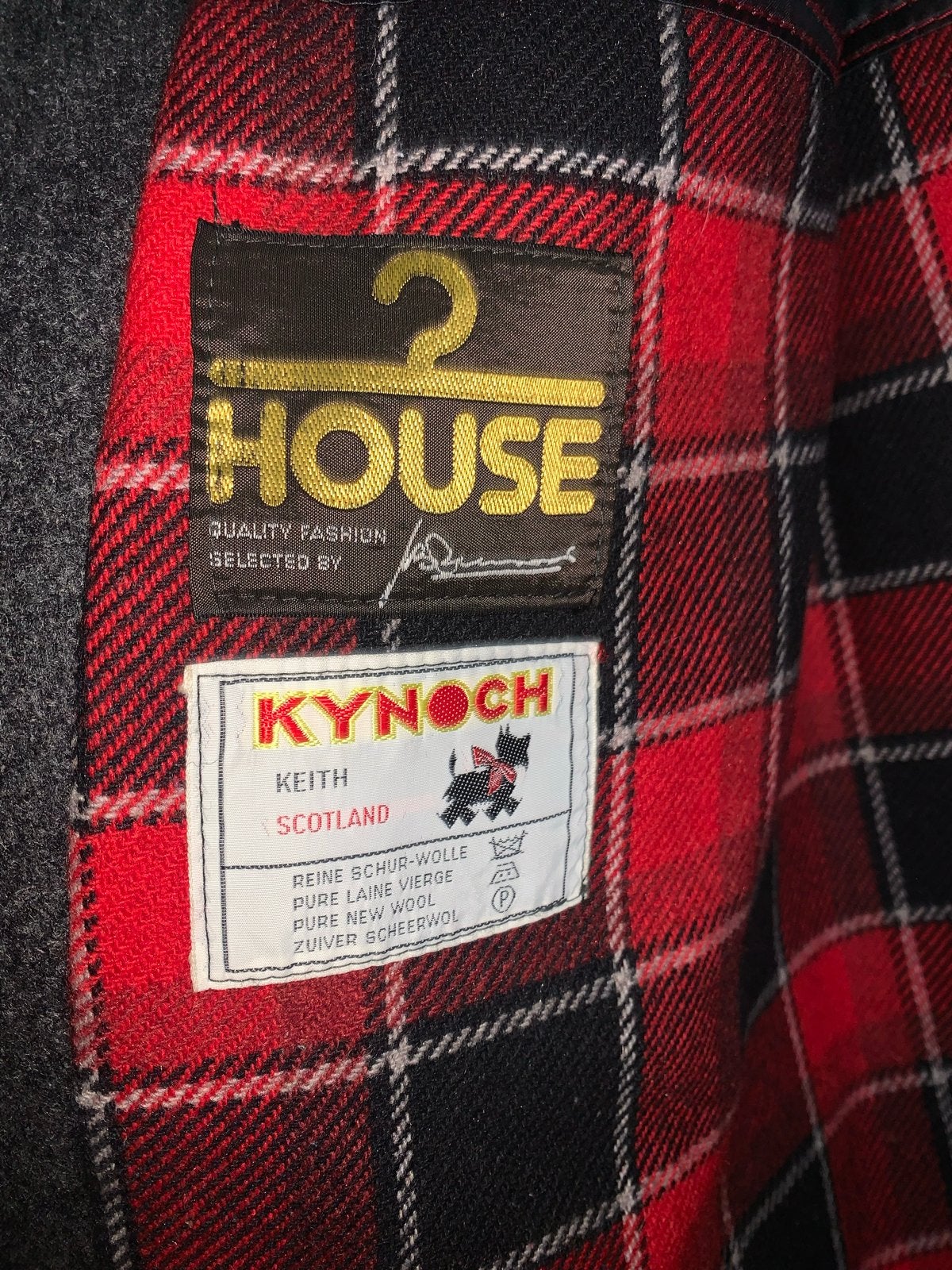 Kynoch  Schuurwol Jas - Grijs met Rood Geruite Voering, Kleding | Heren, Ophalen of Verzenden, Zo goed als nieuw, Overige maten