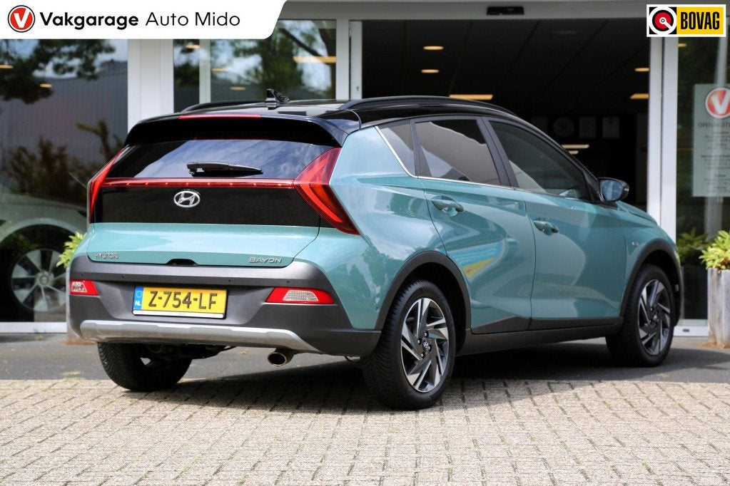 Hyundai Bayon 1.0 T-GDI Premium (bj 2024), Auto's, 450 kg, Gebruikt, Origineel Nederlands, Handgeschakeld
