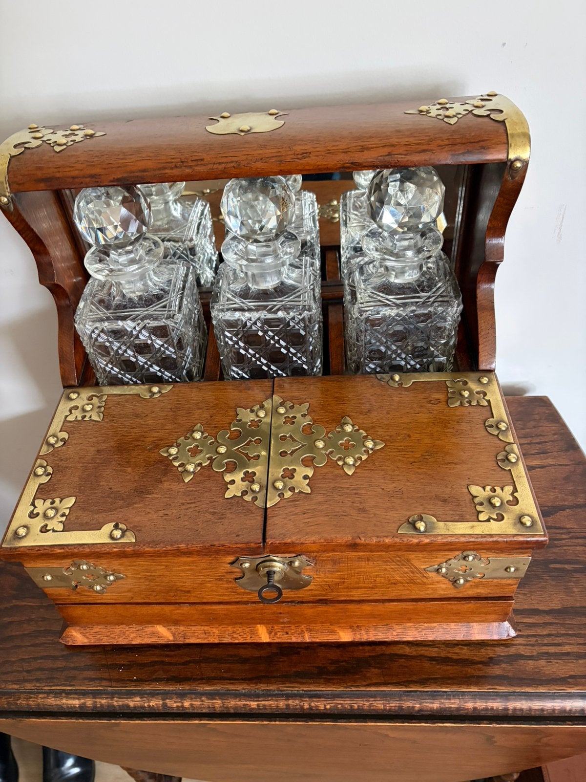 Antiek Engelse Tantalus, Ophalen of Verzenden