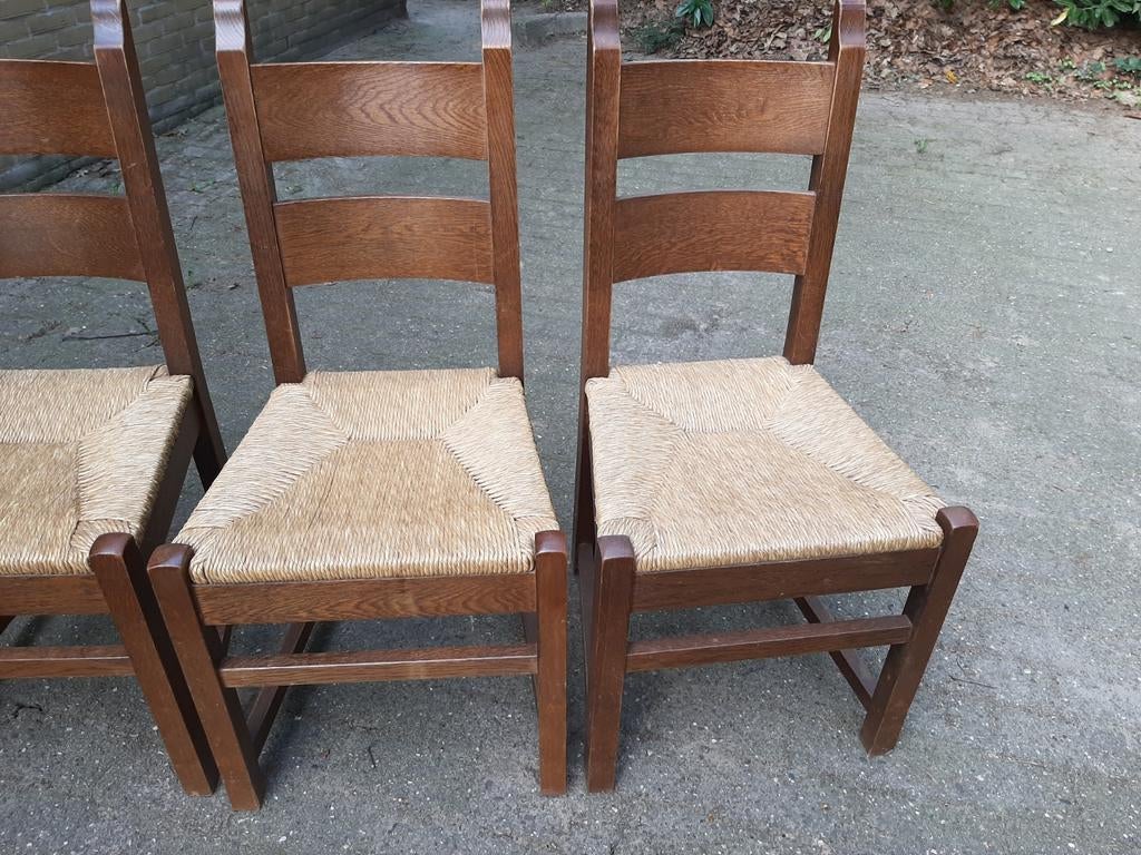 4 eikenhouten kloosterstoelen met rieten zitting, Huis en Inrichting, Stoelen, Ophalen