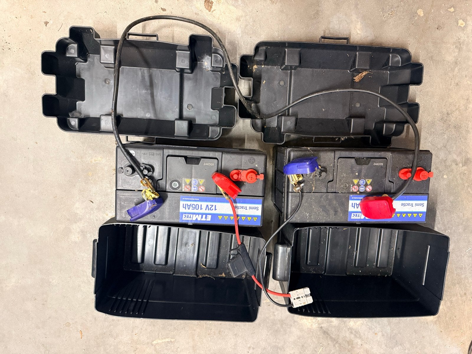 ETM-TEC Azure 86 fluistermotor met accu's en lader, Ophalen, Gebruikt