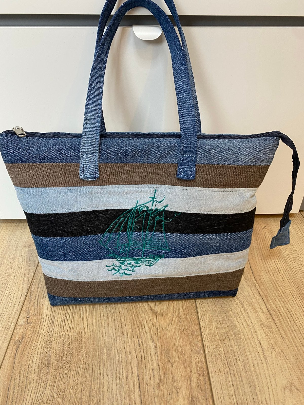 Unieke handgemaakte denim tas met scheepsembleem, Sieraden, Tassen en Uiterlijk, Verzenden, Nieuw, Blauw, Handtas