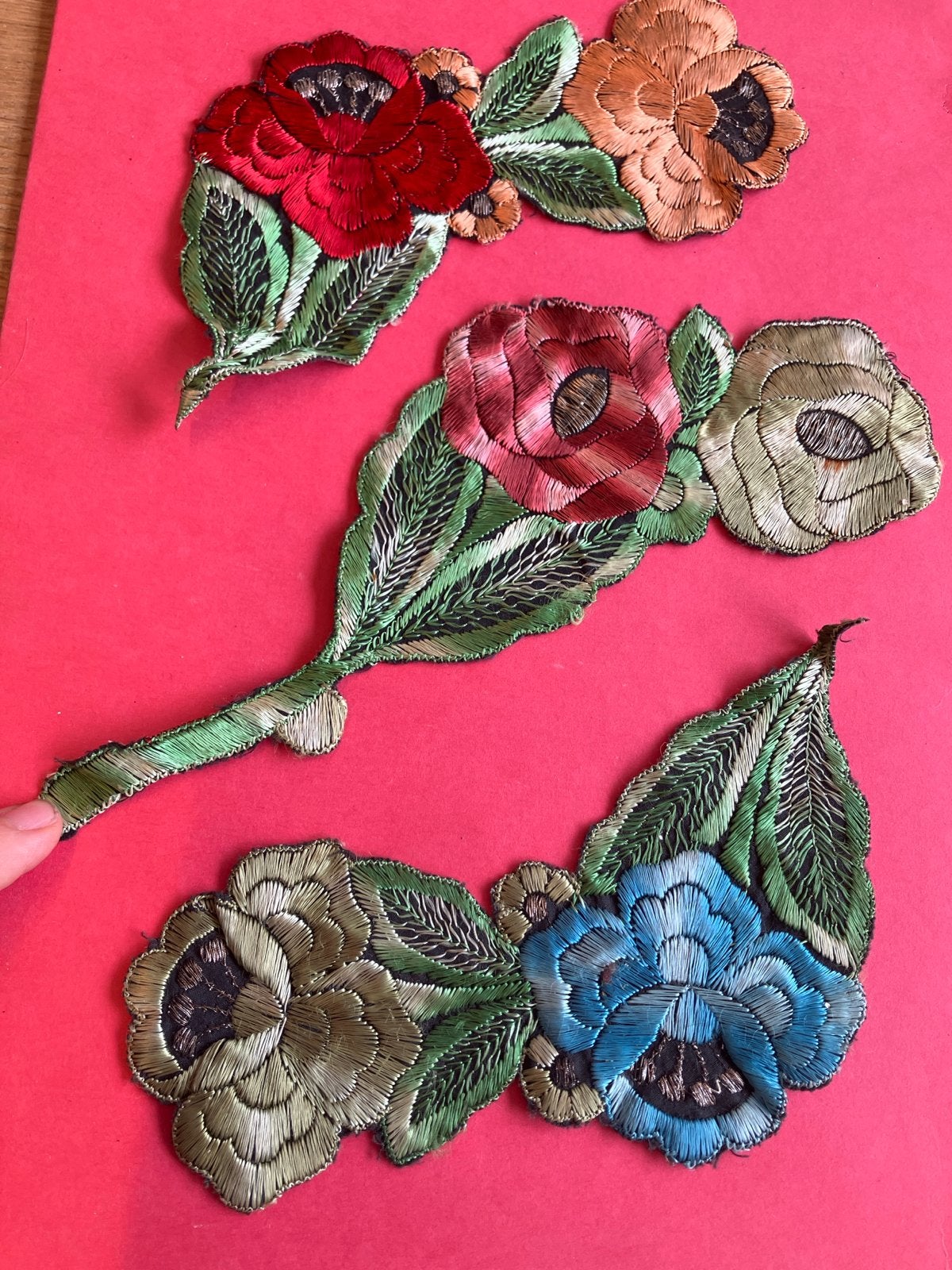 Turmac zijden borduurapplicaties - Bloemen, Ophalen of Verzenden, Zo goed als nieuw, Handborduren, Borduurgaren of Zijde