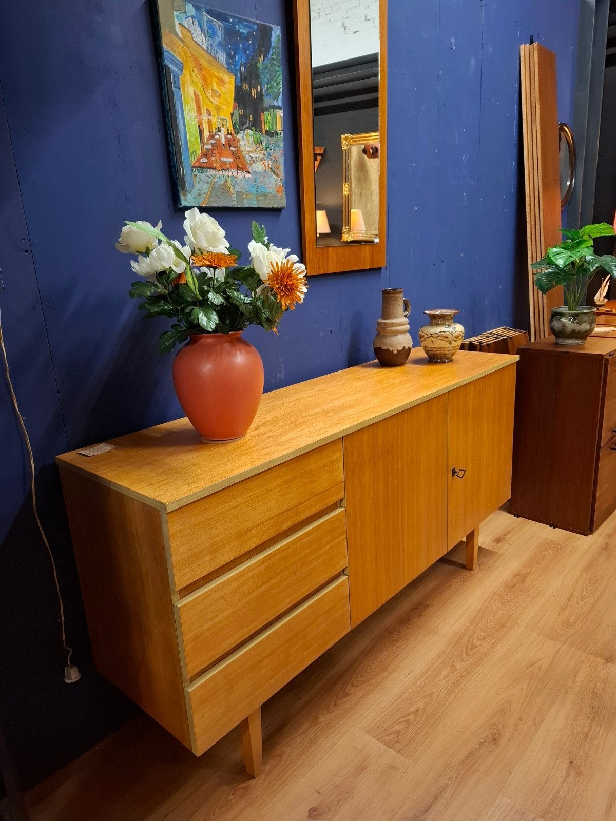 vintage dressoir lowboard sideboard teak kast wandkast, Ophalen, Met deur(en), ..., Zo goed als nieuw