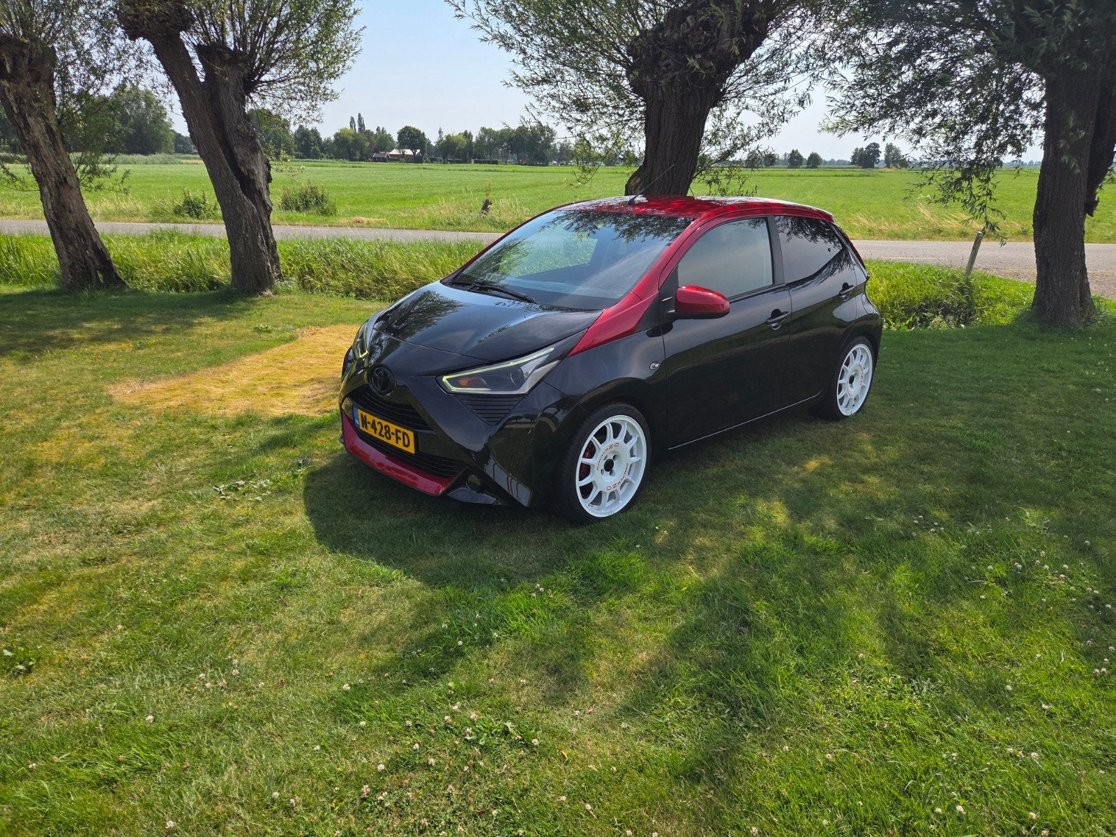 Toyota Aygo 1.0 Vvt-i 72pk 5D 2021 Zwart, Voorwielaandrijving, Zwart, Zwart, Handgeschakeld