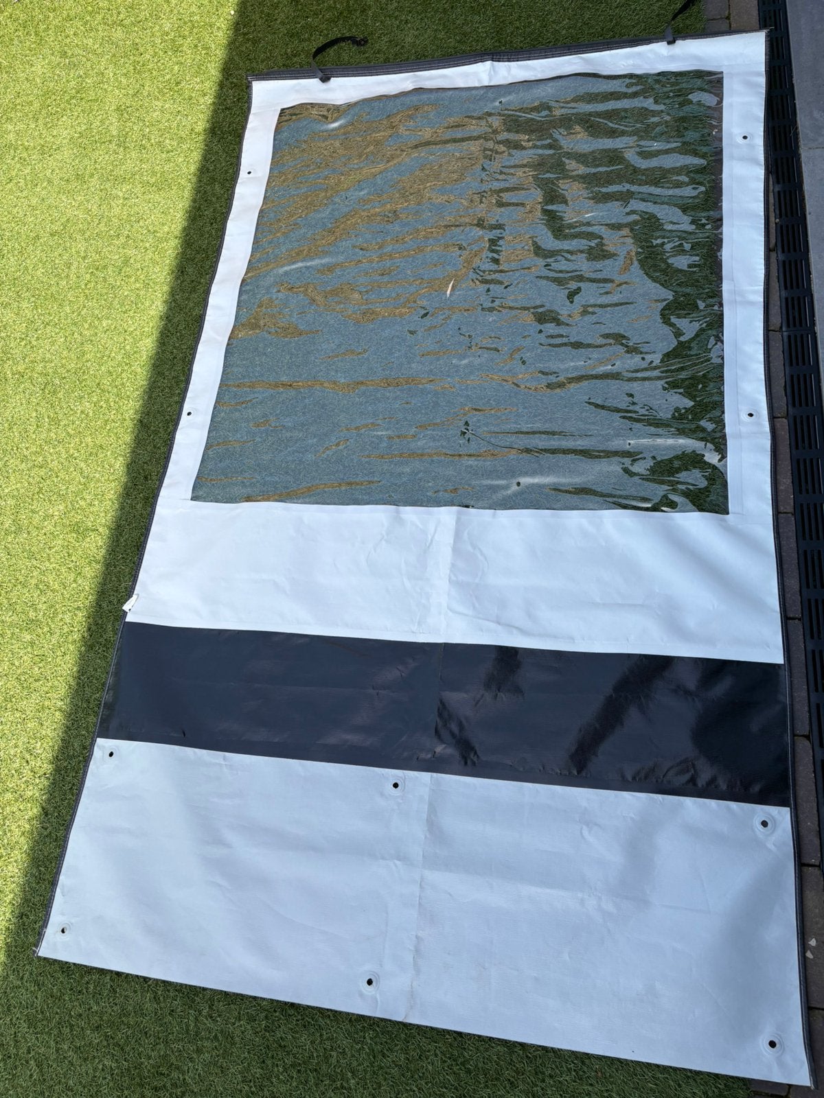 Thule Rain Blocker G2 voorpaneel breedte 1.27m. Hoogte 2.10m, Caravans en Kamperen, Caravan accessoires, Ophalen of Verzenden