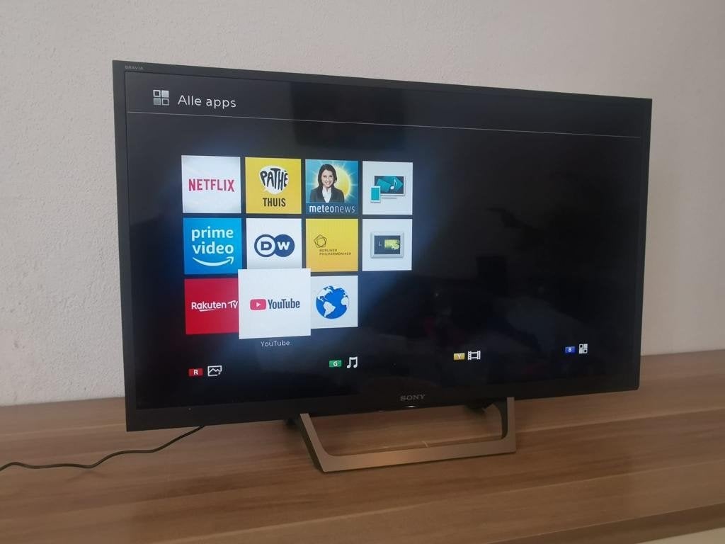 Sony Smart Tv 32inch 82cm Full HD Wifi YouTube Netflix apps, Cd's en Dvd's, Ophalen of Verzenden