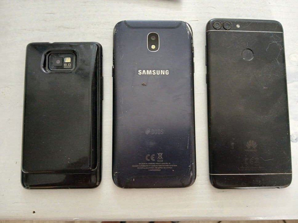 3 defecte telefoons voor onderdelen of reparatie, Telecommunicatie, Overige modellen, Ophalen of Verzenden, Zonder simlock, Niet werkend