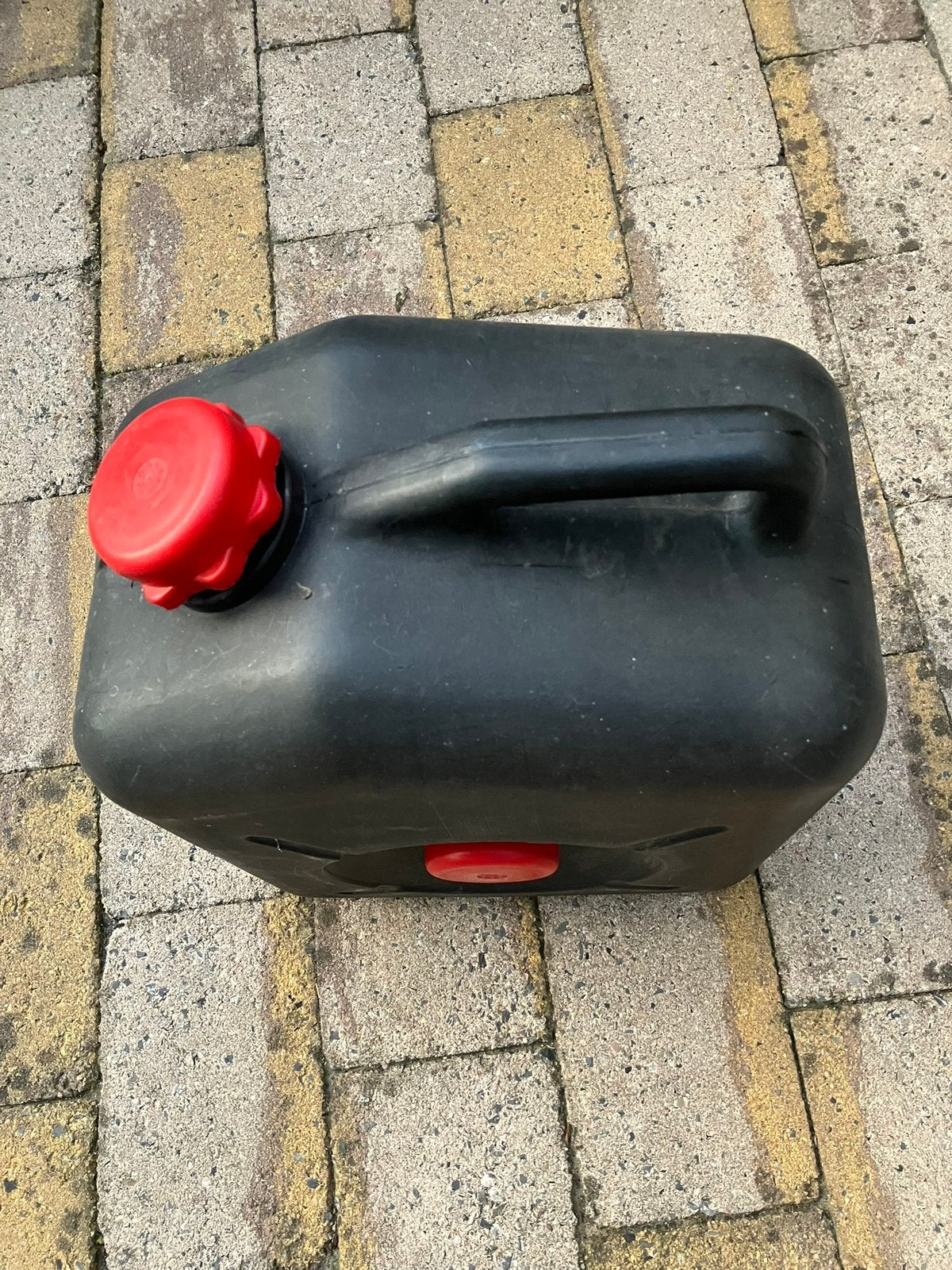 Vuilwater Tank, Ophalen, Gebruikt