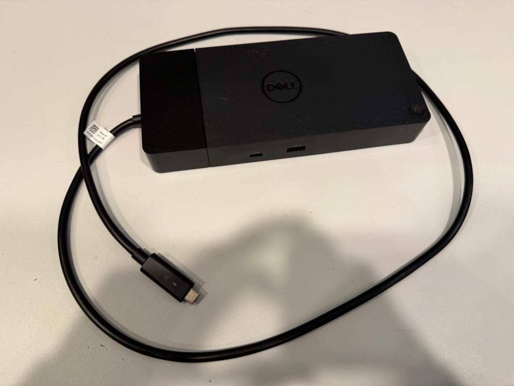 10x Dell WD19S Docking Station met 180W Adapter, Ophalen of Verzenden, Refurbished, Docking station, Laptop