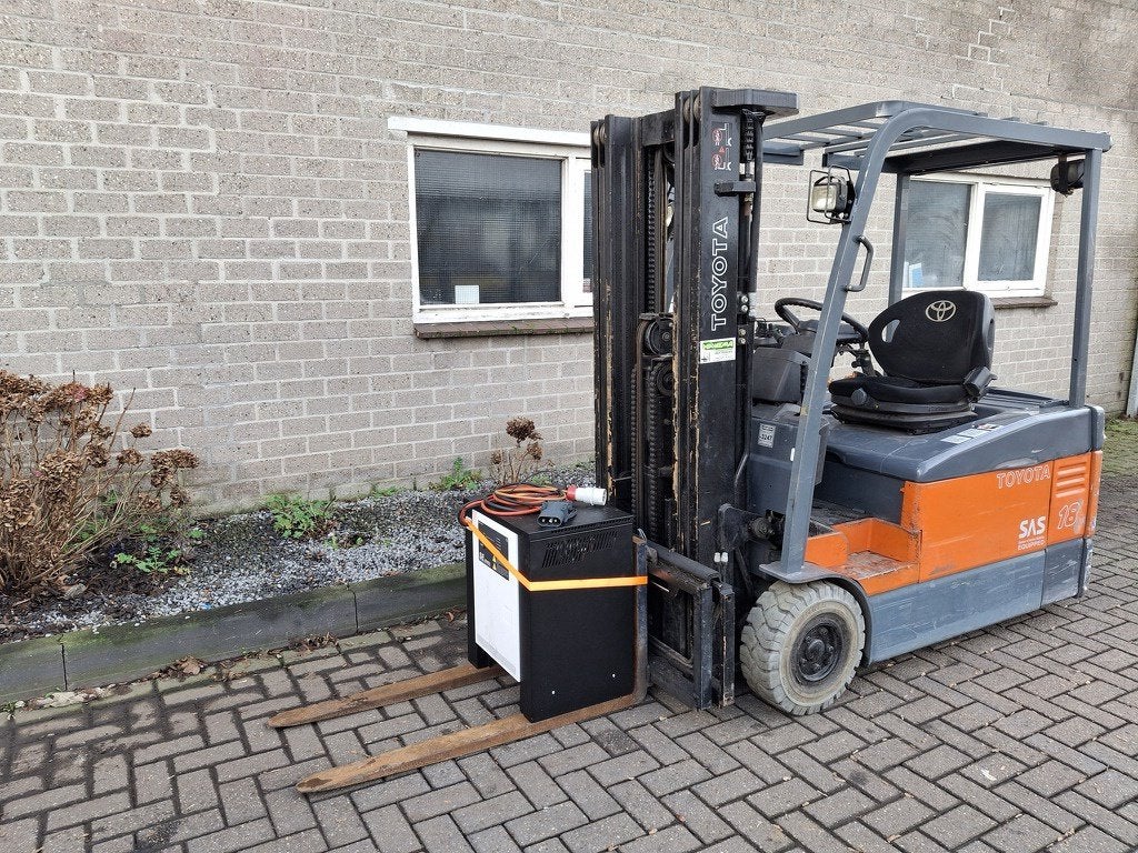TOYOTA 7FBEF18 Elektrische Heftruck TRIPLO, Svarvargatan 8
SE-595 81  Mjölby, SE, Heftruck, Toyota, Toyota Mat