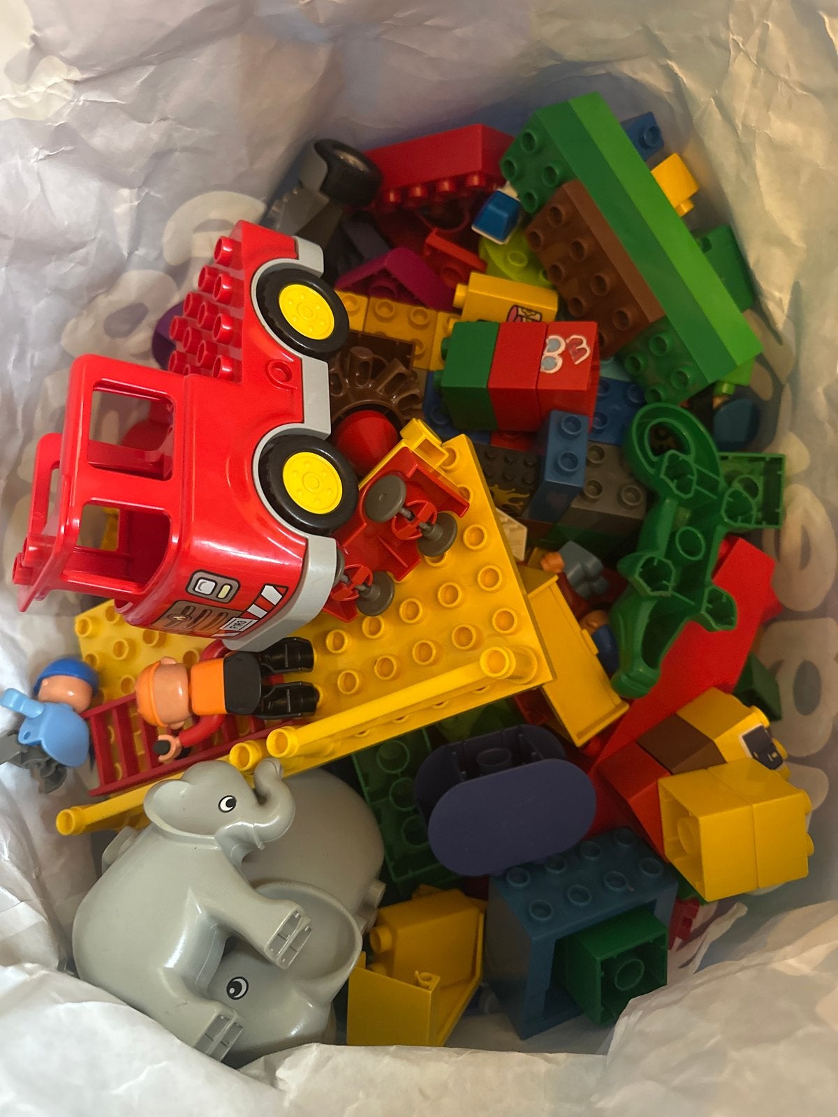 Hele grote zak met diverse Duplo blokken en figuren, Ophalen of Verzenden, Gebruikt, Losse stenen, Duplo