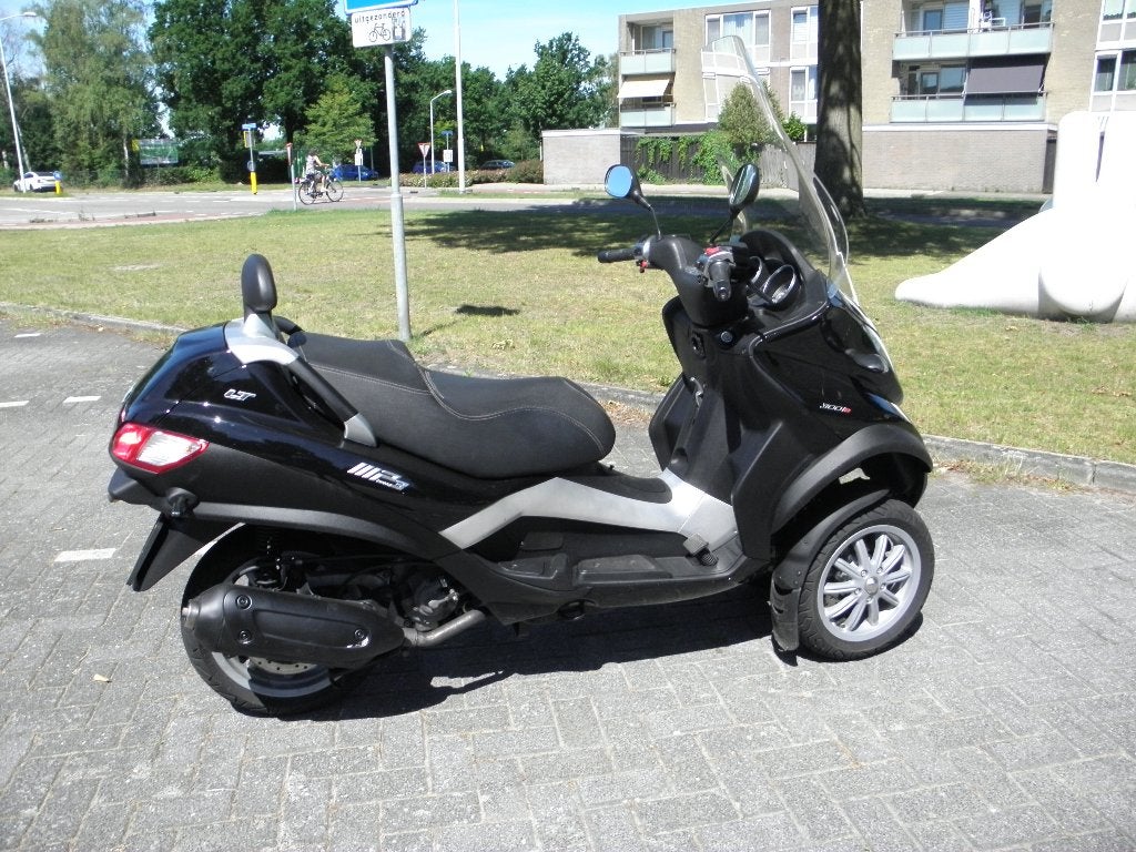 Piaggio mp3 300, Motoren, Motoren | Piaggio, Scooter, Particulier, Automaat, 1 cilinder