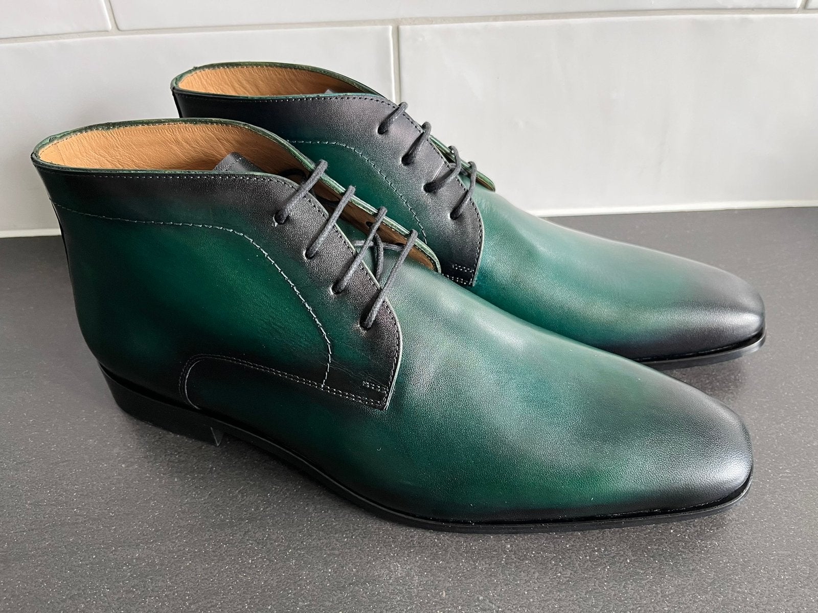 Handpainted herenschoenen maat 44 nieuw in doos, Kleding | Heren, Schoenen, Overige kleuren, Handpainted, Handpainted, Nieuw