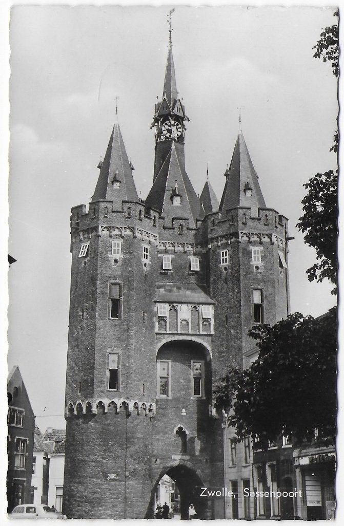 Zwolle Sassenpoort Ansichtkaart uit 1964 (B5013 ), Ophalen of Verzenden, Voor 1920, Gelopen, Overijssel