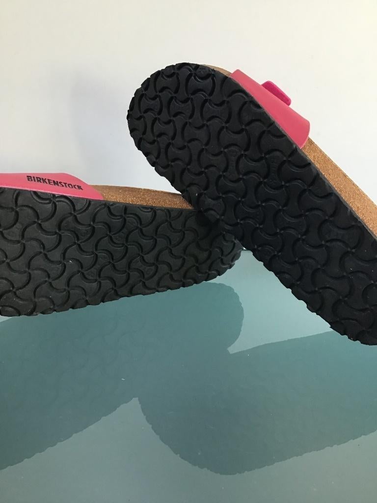 Birkenstock 42 Madrid roze | Gratis verzenden, Kleding | Dames, Slippers, Verzenden, Zo goed als nieuw, Roze